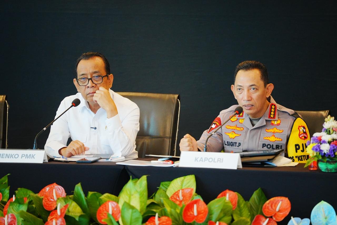 Tinjau Arus Mudik di Pelabuhan Merak, Kapolri Pastikan Beri Pelayanan Maksimal